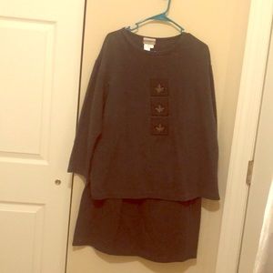 2 piece knit skirt & top size PXL